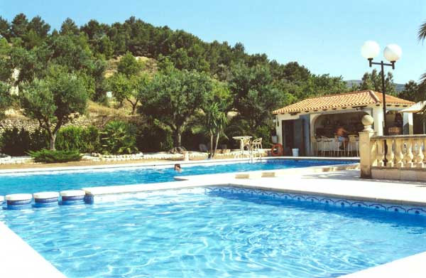 Pool available to Villa Rosa guests at no charge